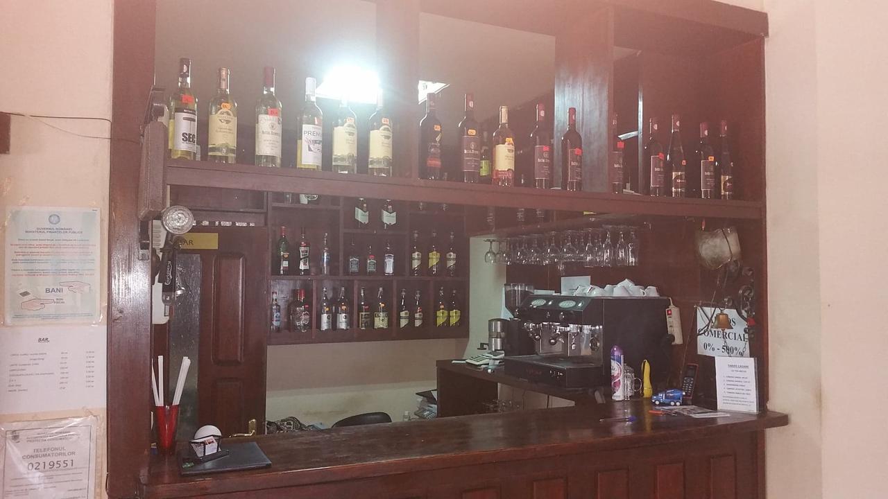 Motel Restaurant Lowe Дева Экстерьер фото