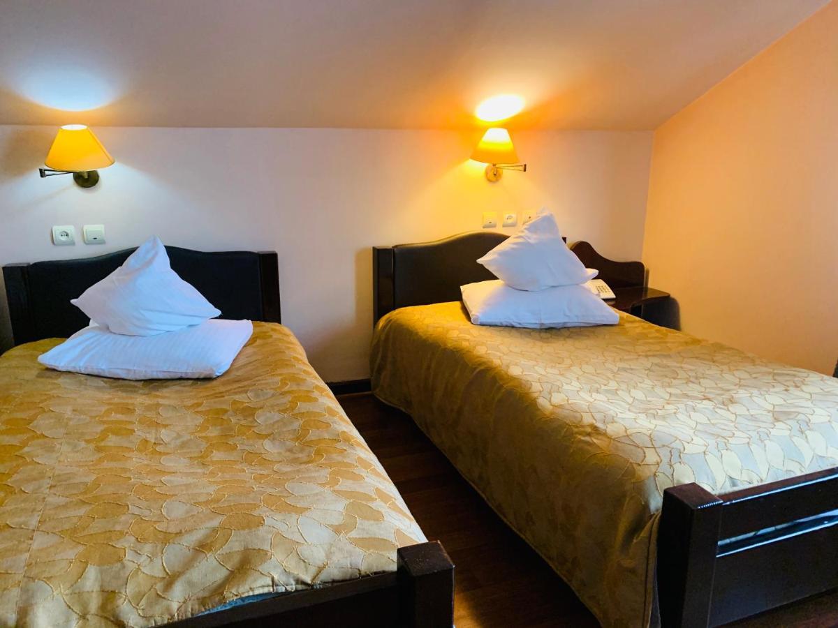 Motel Restaurant Lowe Дева Экстерьер фото